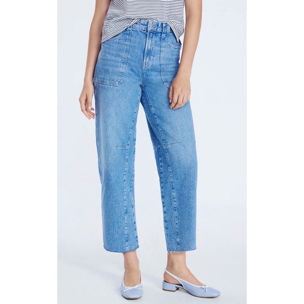 Free Assembly Women Carpenter Barrel Jeans Light Wash Raw Hem Size 0
